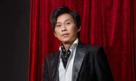 “Chủ tịch mạng xã hội” Hoài Linh bất ngờ lên đồ chuẩn “soái ca”, tái xuất với dự án mới?