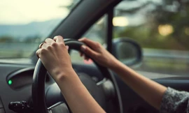 Các nguyên nhân ô tô bị lệch lái 