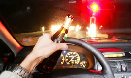 Mỹ kiến nghị cài đặt tính năng theo dõi nồng độ cồn trên xe hơi