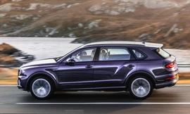 Hơn 3.000 xe Bentley Bentayga bị triệu hồi do lỗi camera lùi