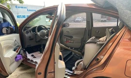 Ô tô bị ngập nước xếp hàng sửa chữa sau mưa lớn tại Hà Nội