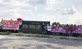 Công an tỉnh Long An phát thông báo truy tìm 4 đối tượng liên quan đến hành vi lừa đảo chiếm đoạt tài sản xảy ra tại dự án khu dân cư Hưng Thịnh Cát Tường.