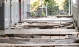 Chưa bàn giao, Bệnh viện Tâm thần TPHCM đã sụt lún như gặp động đất