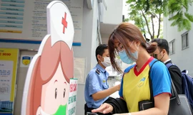 Sinh viên lo lắng khi tới giảng đường vì dịch COVID-19