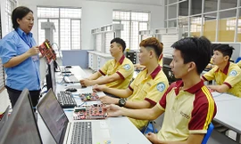 Trường cao đẳng cũng đua nhau mở ngành học mới