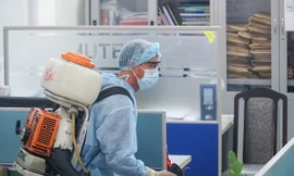 Trường ĐH Công nghệ TP. HCM phải phun khử trùng vì BN1342 đi học