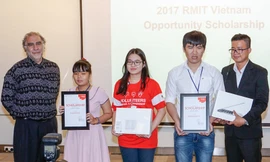 Sinh viên RMIT "bật mí" cách giành học bổng toàn phần