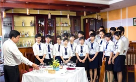 Sinh viên các trường nghề nghỉ học đến ngày 3/5