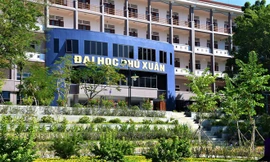 Trường ĐH Phú Xuân cho sinh viên nghỉ học đến hết tháng Tám để phòng COVID-19