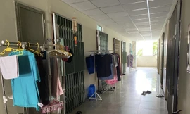 Cảnh nhếch nhác ở những căn hộ được 'biến hoá' từ sàn thương mại, tầng kỹ thuật