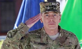 Tướng David Petraeus được bầu là Giám đốc CIA