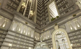 Nhà triệu đô, dát vàng đã bán cho 39 đại gia