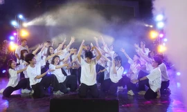 Lễ tri ân và trưởng thành của teen Ams: Nhìn lại 1000 ngày với nụ cười và nước mắt