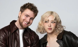 Giọng ca Top 1 Billboard Hot 100 hợp tác với Rosé, gây "nghẽn hệ thống" YouTube