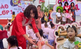 Hà Nội: Tiểu học Văn Chương tưng bừng ngày hội tựu trường đón "tân binh" lớp 1