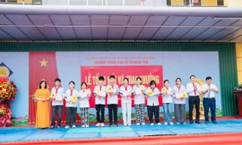 Trường THCS Đông Thọ (Thanh Hóa): Lễ tổng kết và trao thưởng năm học 2024 - 2025 đầy tự hào