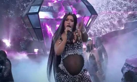 "Gương vỡ lại lành": Cardi B quay lại với chồng cũ, thông báo mang thai con thứ hai