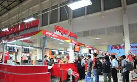 VietJetAir bán vé 99 nghìn đồng và 5000 quà tặng