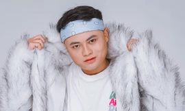 “Lửa thử vàng, gian nan thử Long Hách”