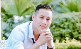 Hot boy đất Tổ toả sáng trên giảng đường đại học