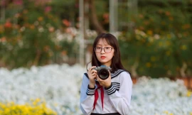 Nữ sinh Nông nghiệp sống hết mình với đam mê diễn xuất