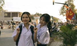 “Ngọt lịm” với bộ ảnh giản dị của đôi bạn thân nữ 8 năm
