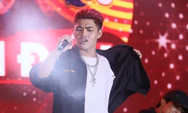 Rapper Tez: “Không có áp lực, không có kim cương”