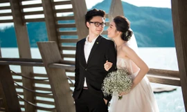 Á hậu Tú Anh khoe ảnh cưới lãng mạn ngay trước ngày lên xe hoa