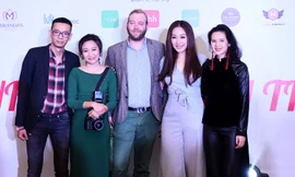 Ông xã ngoại quốc hỗ trợ Ngô Phương Lan tổ chức tiệc từ thiện