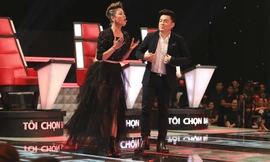 Thu Phương gây bất ngờ bấm nút chặn Lam Trường giành thí sinh 'diva'