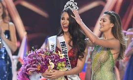 Philippines lên ngôi Hoa hậu Hoàn vũ, H'Hen Niê lập kỳ tích Top 5