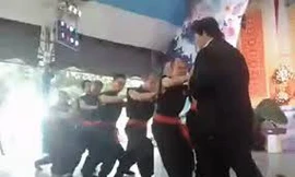 Chưởng môn Nam Huỳnh Đạo tái hiện công phu 'truyền điện'