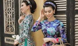 Cặp mẫu song sinh Huyền Thư-Thư Huyền hoá Cô Ba Sài Gòn xinh đẹp