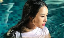 Vợ Việt Hoàn ngâm mình dưới nước lạnh quay MV lúc nửa đêm