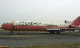 Chiếc Boeing hiện vẫn bỏ không hơn 10 năm tại Sân bay Nội Bài
