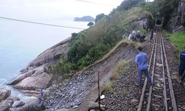 Đường sắt Bắc - Nam vẫn bị chia cắt đoạn qua đèo Cả 
