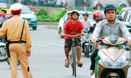 Những quy định ‘oái oăm' năm 2013