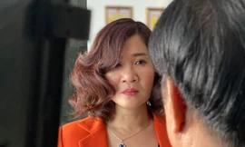 Sự biểu cảm qua từng lời nói, ánh mắt, cử chỉ của diễn viên Nguyệt Hằng trong phim "Hãy nói lời yêu" nhận được nhiều lời khen ngợi của khán giả. 