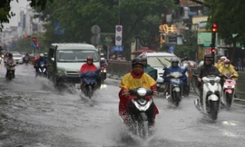 Mưa tăng ở TPHCM và Nam Bộ trong nhiều ngày