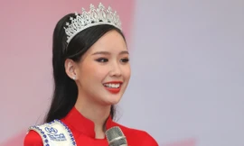 Showbiz 24/8: Á hậu Bảo Ngọc tiết lộ có người trong dòng họ cao đến 1m96