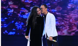 Showbiz 7/12: Động thái 'lạ' của Chế Phong sau khi ly hôn Thanh Thanh Hiền