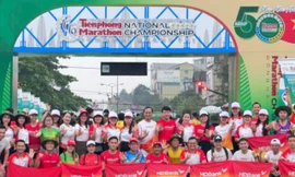 Hơn 100 runner HDBank Runners sẵn sàng chinh phục Tiền Phong Marathon 2025
