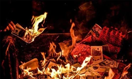 Năm 2022, ngày nào cát lành để tiến hành nghi lễ hoá vàng và đón tài lộc về nhà?