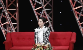 Bảo Thy trong chương trình "Ngôi sao đương thời". 