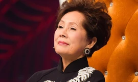 Showbiz 23/9: Danh ca Phương Dung tiết lộ từng có trai trẻ 30 tuổi đòi cưới