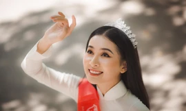 Nhan sắc "kẹo ngọt" của Hoa khôi Đại học Huế. 