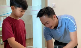 Hình ảnh đầu tiên của con gái Đàm Thu Trang và Cường Đô la