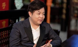 Showbiz 15/9: Quang Lê không muốn nhắc đến vợ cũ