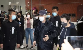 Showbiz 7/3: Vì sao tuyên bố không tới viếng Ngô Mạnh Đạt nhưng Châu Tinh Trì vẫn đến?