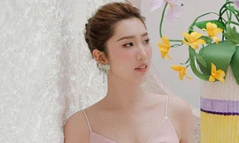 Thúy Ngân bị thương ở cổ, phải tạm dừng hoạt động